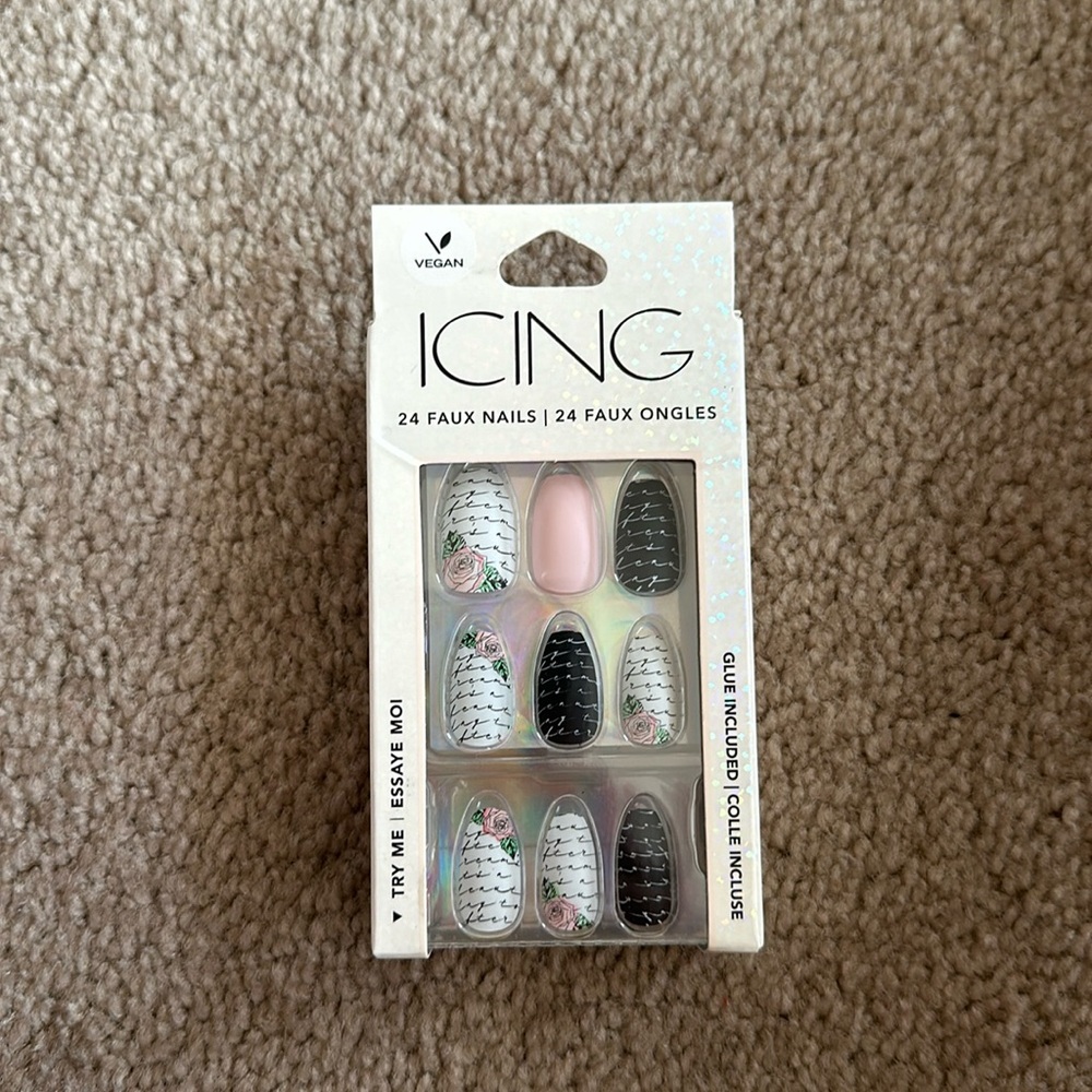 Cute nails in the brand icing